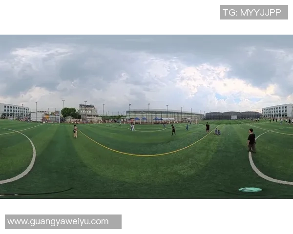 足球8号球星崛起之路 从场上风采到背后努力的全景解析 足球8号球星崛起之路 从场上风采到背后努力的全景解析